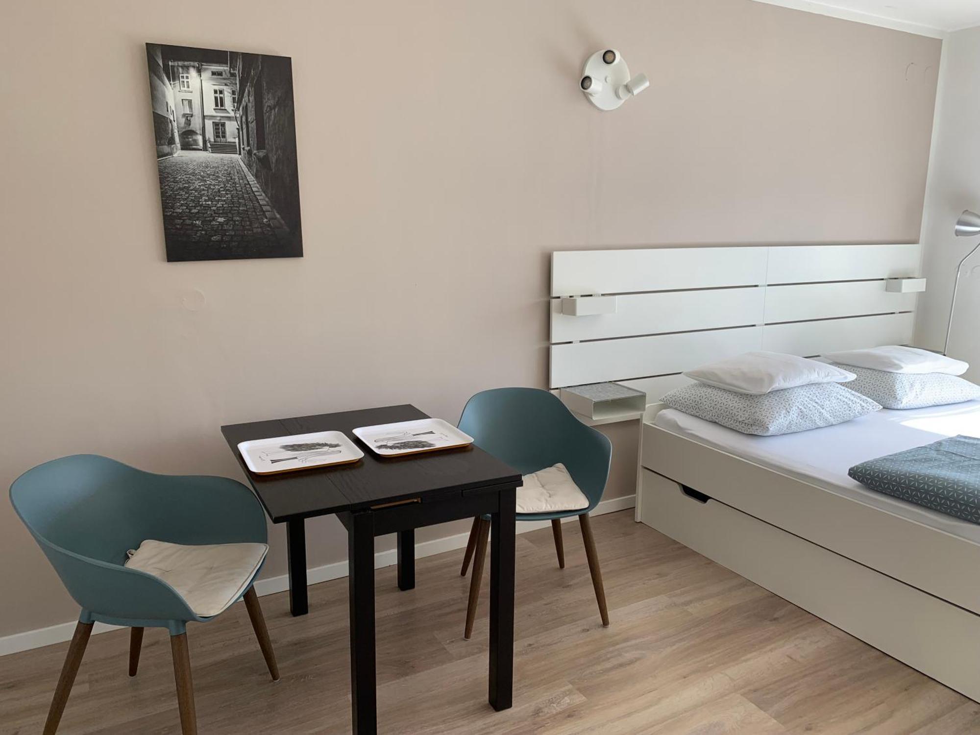 Studiovy Apartman V Zahrade Police nad Metuji Exterior photo